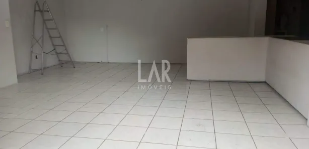 Ponto Comercial para alugar, 150m² no Heliópolis, Belo Horizonte