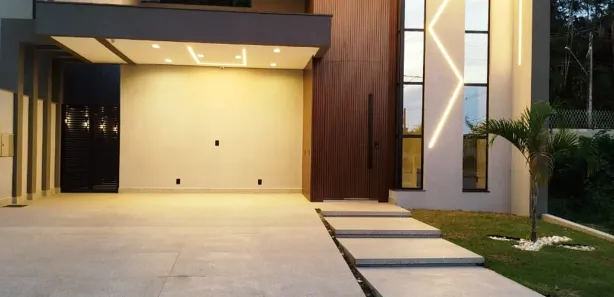 Casa de Condomínio com 3 Quartos para alugar, 150m² no Ponta Negra, Manaus