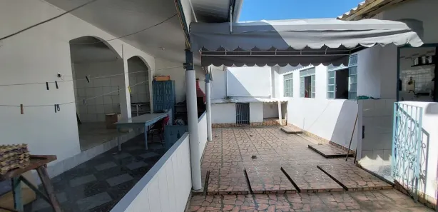 Casa com 3 Quartos à venda, 220m² no Cidade Nova, Manaus