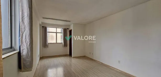 Sala Comercial para alugar, 32m² no Santo Antônio, Belo Horizonte