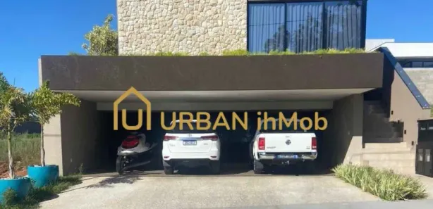 Casa de Condomínio com 3 Quartos à venda, 255m² no Residencial Villa de León, Piratininga