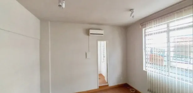 Sala Comercial para alugar, 30m² no Santa Efigênia, Belo Horizonte