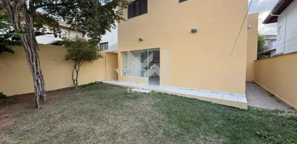 Casa de Condomínio com 3 Quartos para alugar, 174m² no Pinheirinho, Vinhedo
