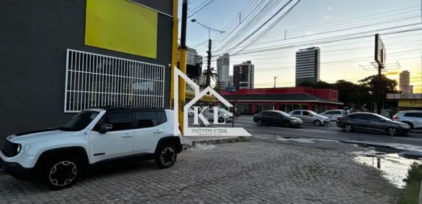 Ponto Comercial com 4 Quartos à venda, 268m² no Lagoa Nova, Natal