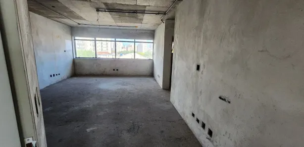 Sala Comercial à venda, 47m² no Boqueirão, Santos