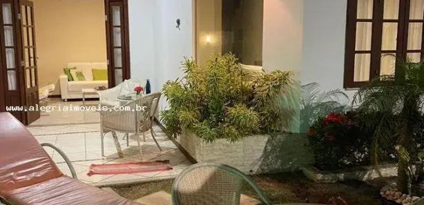 Casa com 3 Quartos à venda, 250m² no Stella Maris, Salvador