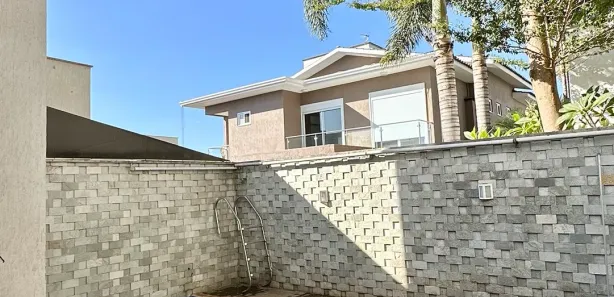 Casa de Condomínio com 4 Quartos à venda, 240m² no Jardins Verona, Goiânia