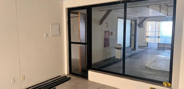 Prédio Comercial com 23 Quartos para alugar, 630m² no Pituba, Salvador