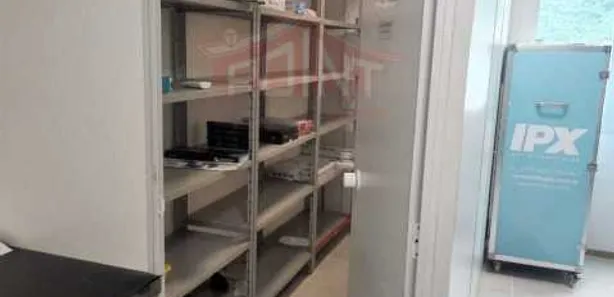 Sala Comercial à venda, 29m² no São Francisco, Niterói