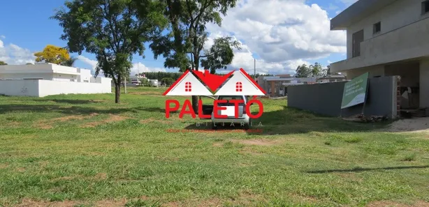 Lote/Terreno à venda, 450m² no CONDOMÍNIO NINHO VERDE II, Pardinho