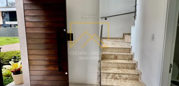 Sobrado com 3 Quartos à venda, 182m² no Distrito Industrial, Cachoeirinha