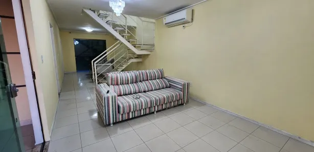 Casa de Condomínio com 3 Quartos à venda, 175m² no Parque 10 de Novembro, Manaus