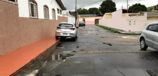 Casa com 3 Quartos à venda, 200m² no Dom Pedro I, Manaus