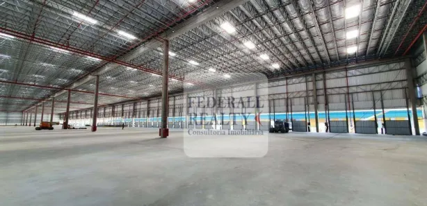Galpão/Depósito/Armazém para alugar, 1766m² no Taquara, Rio de Janeiro