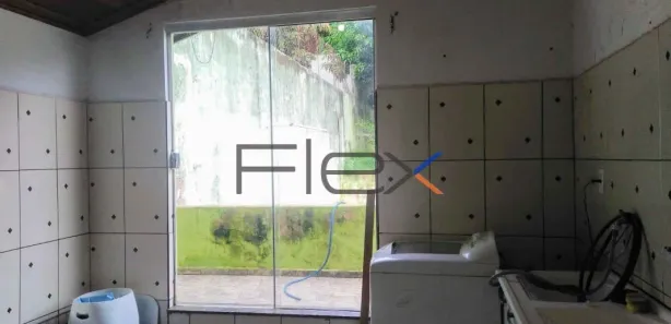 Fazenda/Sítio com 3 Quartos à venda, 244m² no Centro, Piratininga
