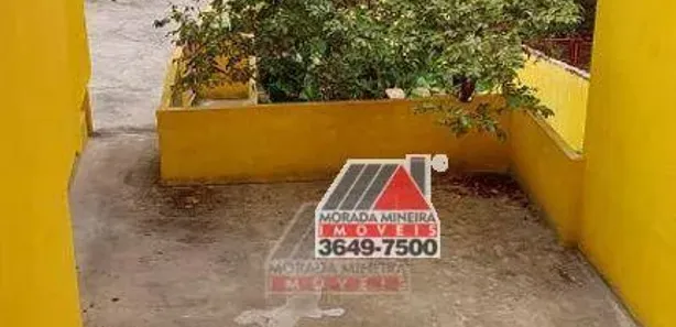 Casa com 6 Quartos para alugar, 300m² no Centro, Santa Luzia