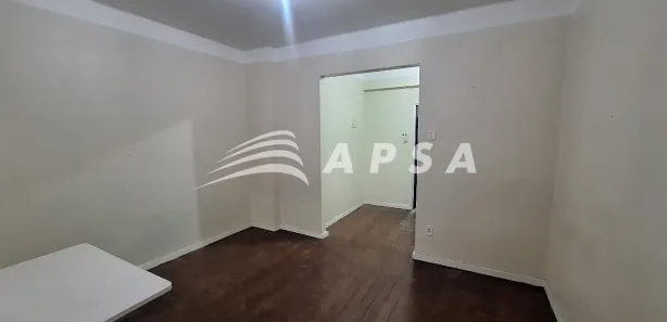Kitnet com 1 Quarto para alugar, 45m² no Glória, Rio de Janeiro