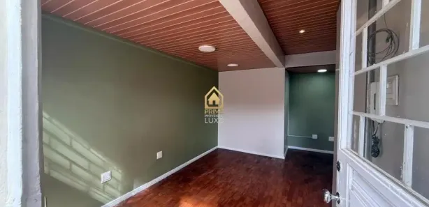Casa com 2 Quartos para alugar, 90m² no Santo Antônio, Belo Horizonte