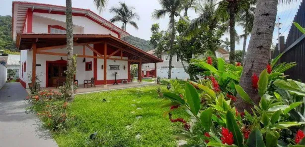 Casa com 5 Quartos à venda, 380m² no Guaiúba, Guarujá
