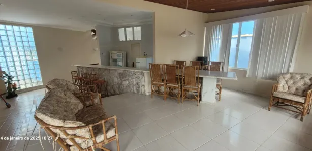 Casa de Condomínio com 5 Quartos para alugar, 233m² no Ogiva, Cabo Frio