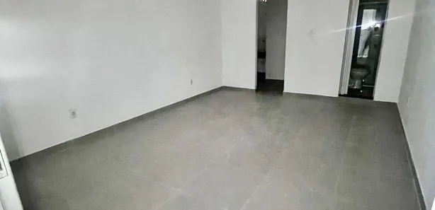 Kitnet com 1 Quarto para alugar, 20m² no Gardênia Azul, Rio de Janeiro