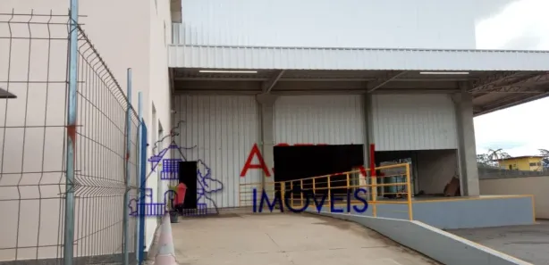 Galpão/Depósito/Armazém para venda ou aluguel, 1150m² no Centro, Taubaté