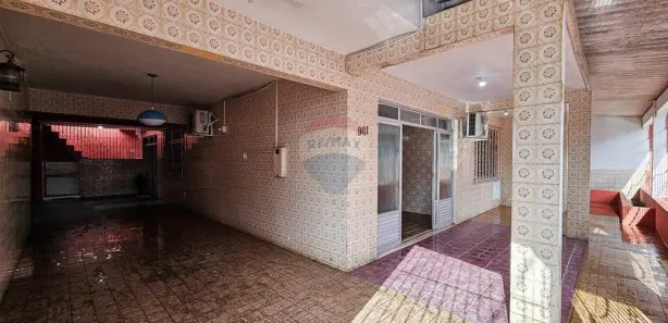 Casa com 3 Quartos à venda, 443m² no Parque 10 de Novembro, Manaus