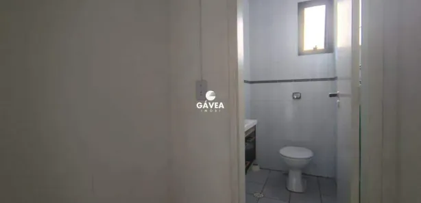 Sala Comercial para alugar, 86m² no Gonzaga, Santos