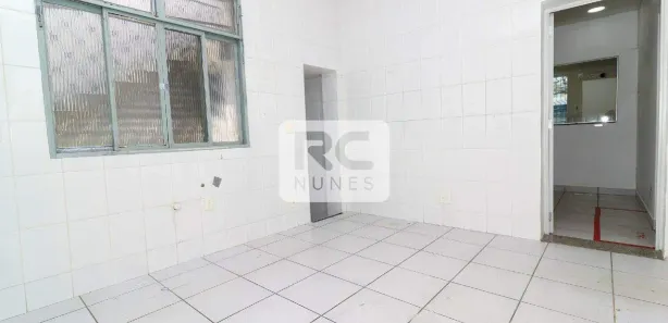 Imóvel Comercial com 2 Quartos à venda, 250m² no São José, Belo Horizonte