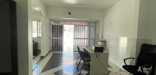 Casa com 3 Quartos à venda, 300m² no Dom Pedro I, Manaus
