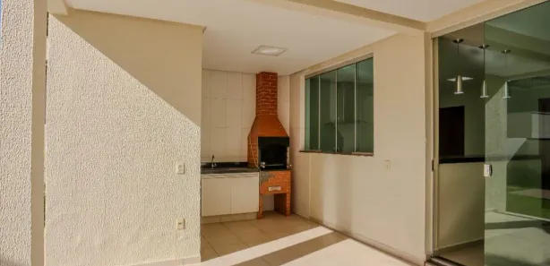 Casa de Condomínio com 4 Quartos para alugar, 219m² no Jardins Madri, Goiânia