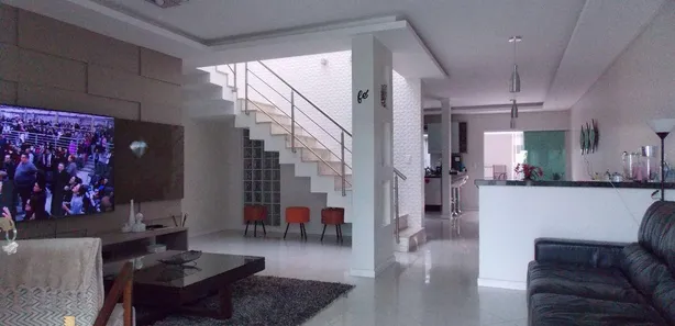 Casa com 5 Quartos à venda, 300m² no Setor Sul, Brasília