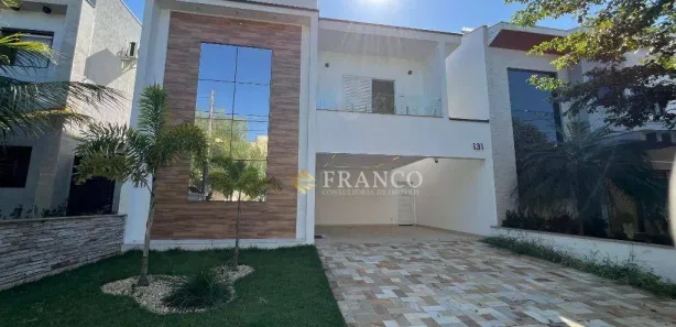 Casa de Condomínio com 3 Quartos à venda, 230m² no Castelo, Tremembé