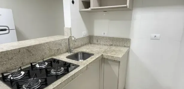 Apartamento com 1 Quarto para alugar, 42m² no Zona 01, Maringá
