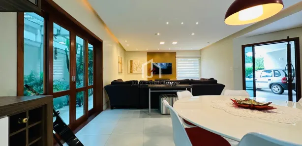Casa de Condomínio com 3 Quartos à venda, 350m² no Jardim das Nações, Taubaté