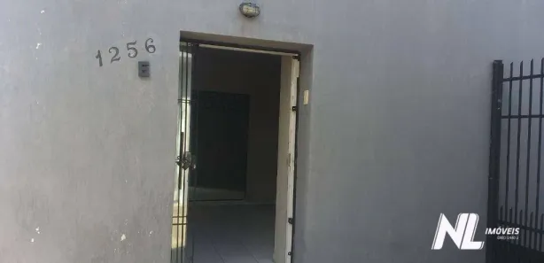 Casa com 2 Quartos para alugar, 55m² no Barro Vermelho, Natal