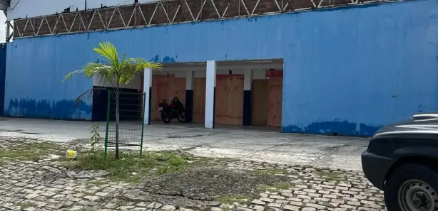 Galpão/Depósito/Armazém com 2 Quartos para alugar, 1500m² no Lagoa Nova, Natal