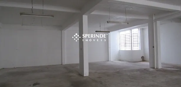 Sala Comercial para alugar, 250m² no Cruzeiro, Caxias do Sul