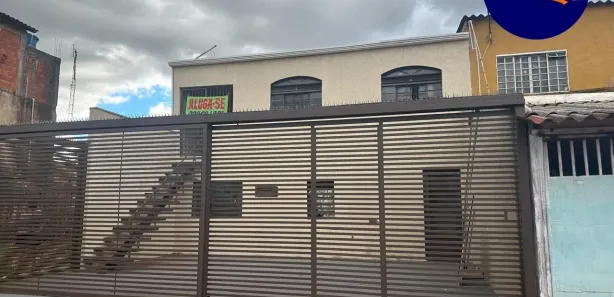 Sobrado com 5 Quartos à venda, 120m² no Setor Leste, Brasília