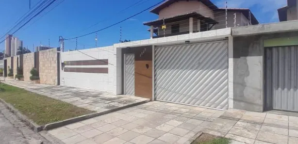 Casa com 4 Quartos à venda, 227m² no Capim Macio, Natal
