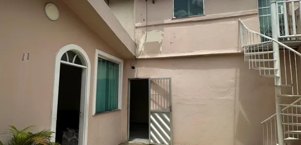 Casa com 3 Quartos à venda, 255m² no Nossa Senhora das Graças, Manaus