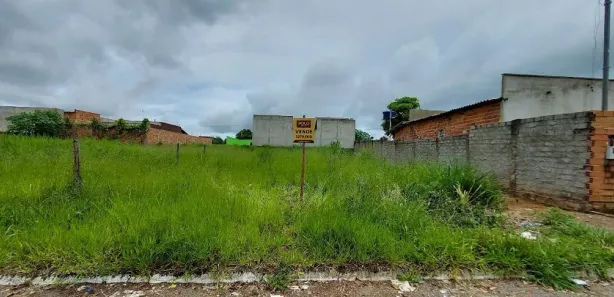 Lote/Terreno à venda, 300m² no , Abadia de Goiás
