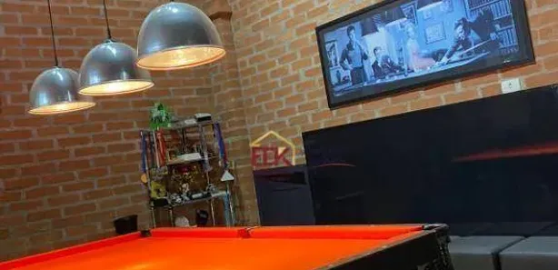 Casa de Condomínio com 3 Quartos para venda ou aluguel, 700m² no Chácaras Cataguá, Taubaté