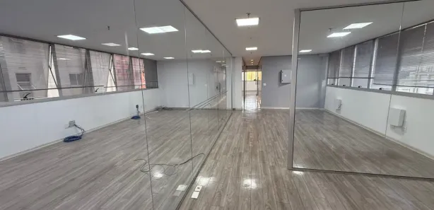 Sala Comercial para alugar, 163m² no Savassi, Belo Horizonte