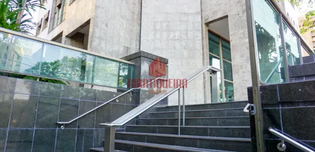 Sala Comercial à venda, 28m² no Funcionários, Belo Horizonte