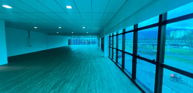 Sala Comercial para alugar, 300m² no Barra Olímpica, Rio de Janeiro