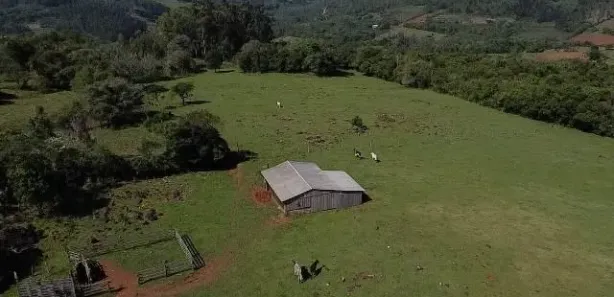 Fazenda/Sítio com 3 Quartos à venda, 85000m² no , Caraá