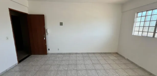 Kitnet para alugar, 25m² no Residencial Santos Dumont, Brasília