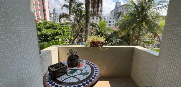 Apartamento com 2 Quartos à venda, 75m² no Jardim Las Palmas, Guarujá