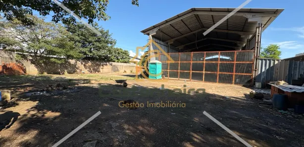 Galpão/Depósito/Armazém para alugar, 250m² no Plano Diretor Sul, Palmas